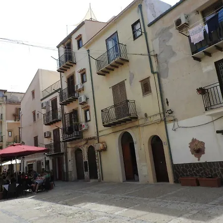 Terrazza Piazzetta Piazza Francesco Crispi Holiday home *